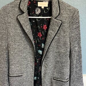 Skies Are Blue Textured Black and Gray Blazer
NWOT
Smoke and pet-free home